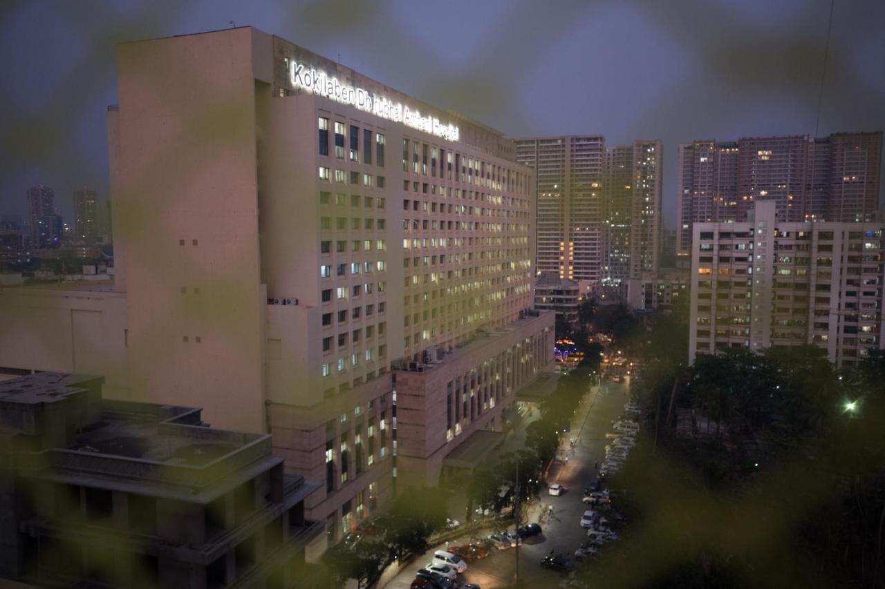 Aristo Room, Apartment - Homestay Near Kokilaben Dhirubai Ambani Hospital For Family Only, - Mumbai — Photos 1